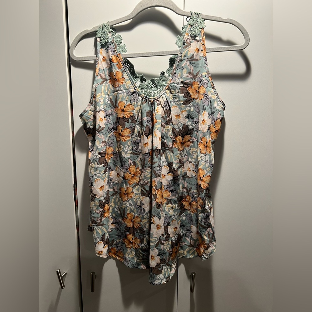 SHEIN floral print lace trim tank top